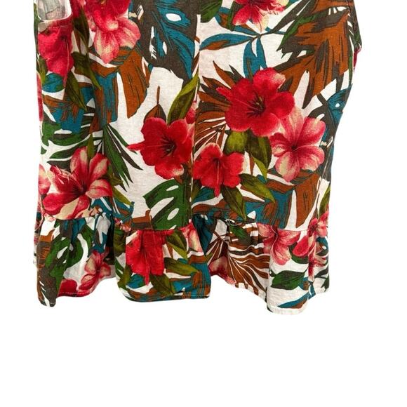 EVERLY Women's Red Green Floral Keyhole Back Ruffle Tank Top Size S - Picture 7 of 9